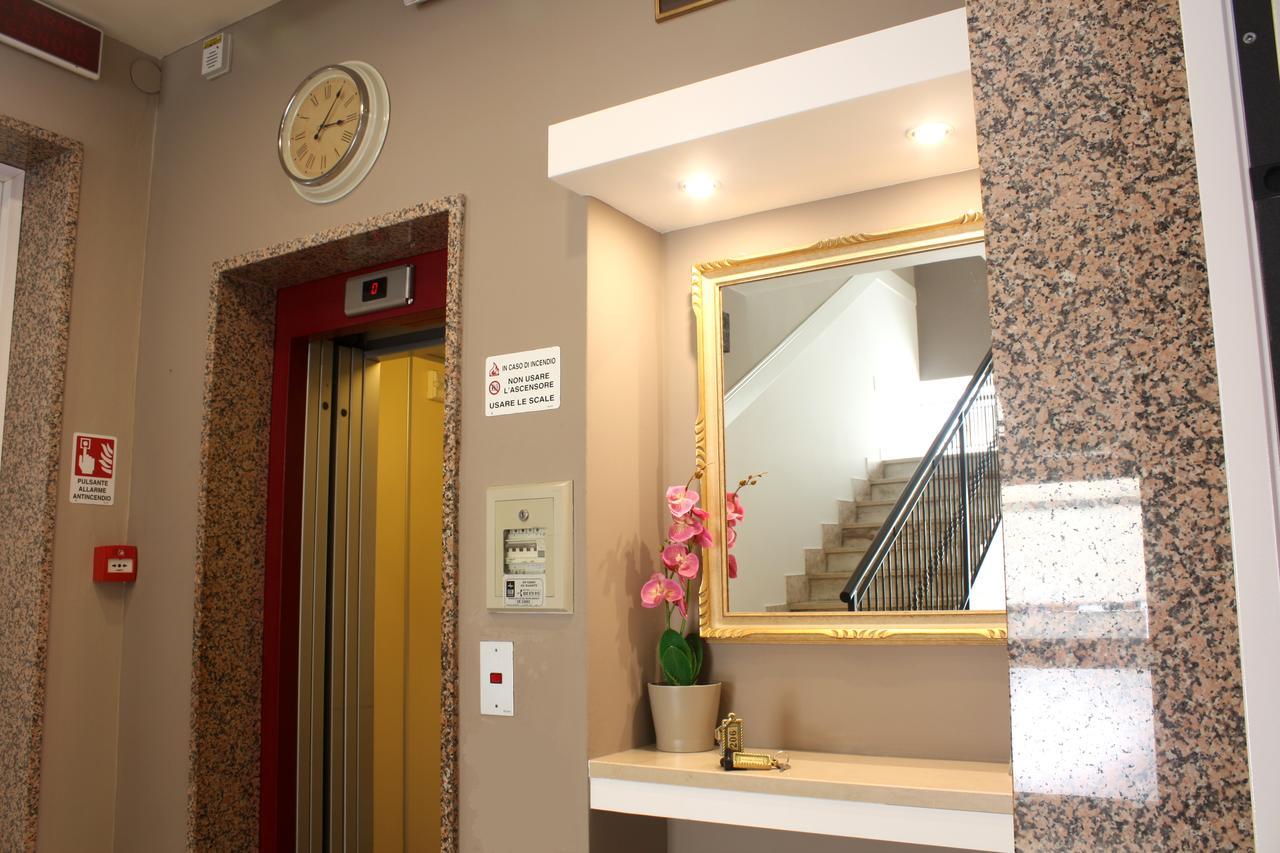 Hotel Helga Caorle Exterior photo